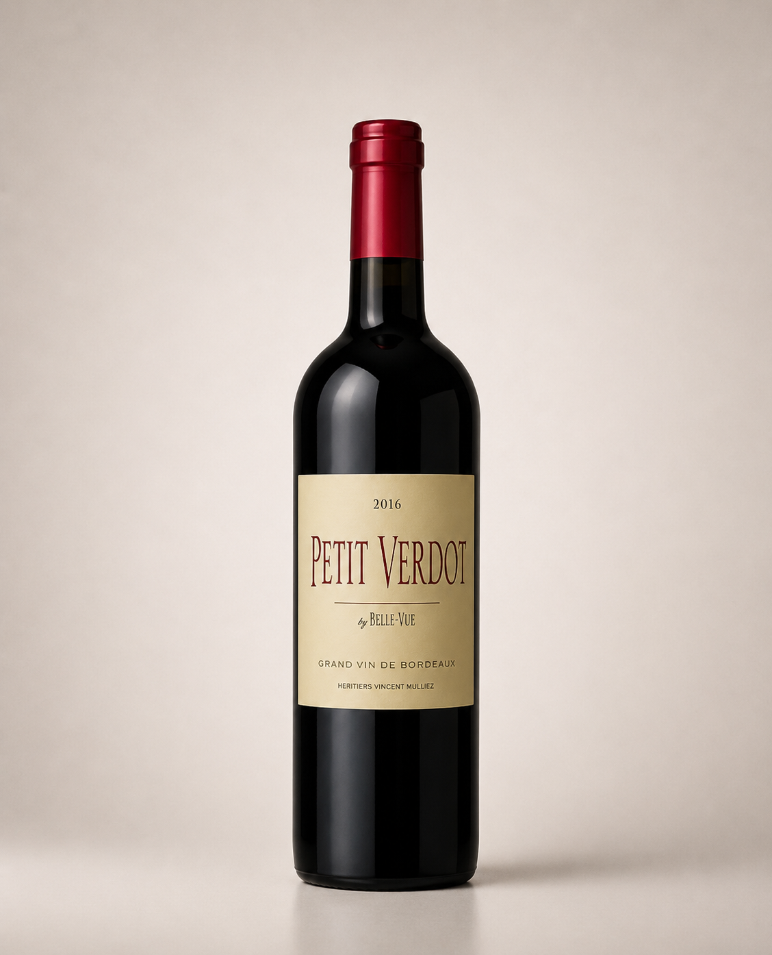 Botella de Petit Verdot by Belle-Vue 2016 — Haut-Médoc Burdeos — Tinto 100% Petit Verdot