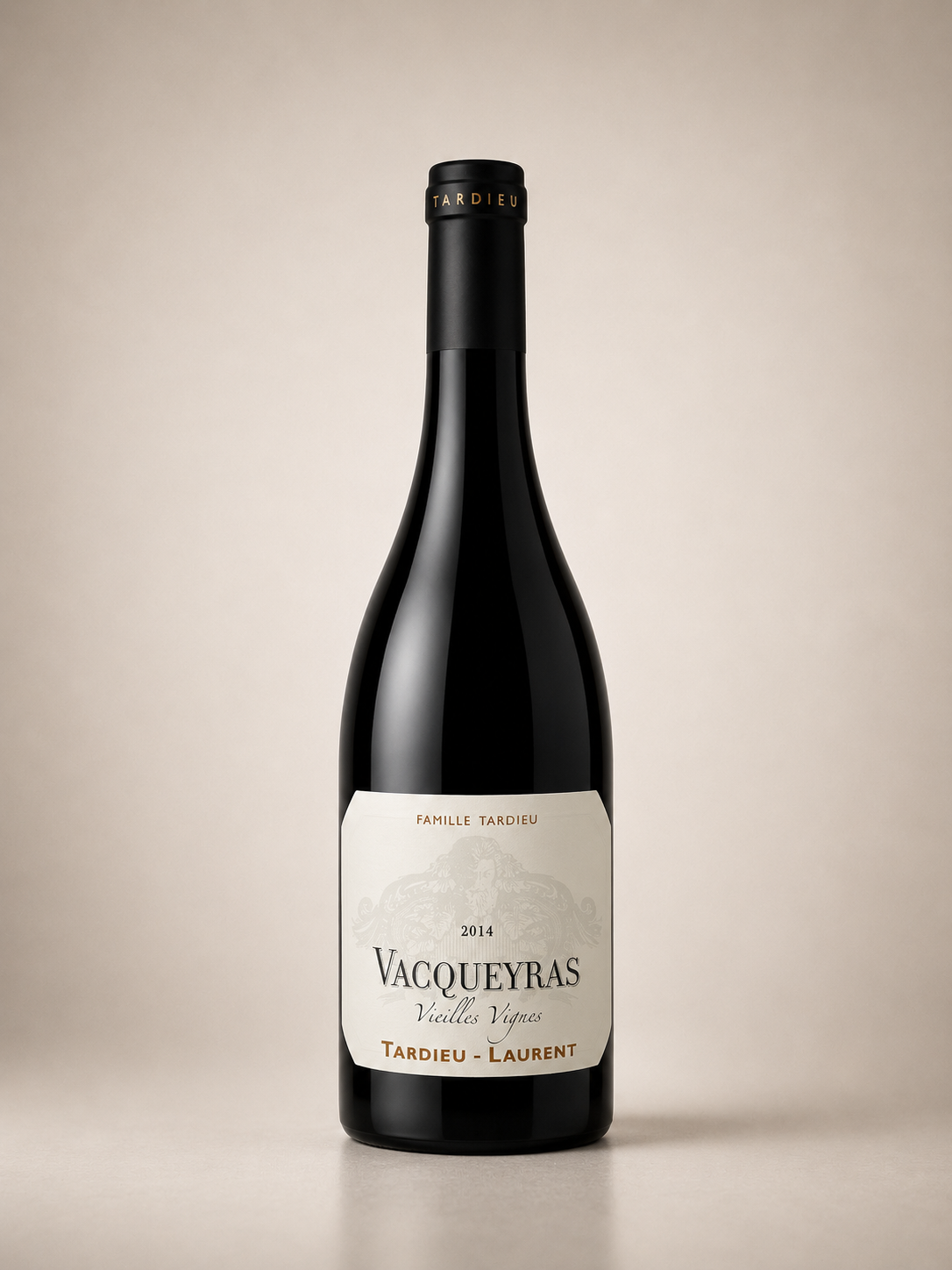 Botella de Tardieu-Laurent Vacqueyras Vieilles Vignes 2014 — Ródano viñas viejas — Tinto Grenache