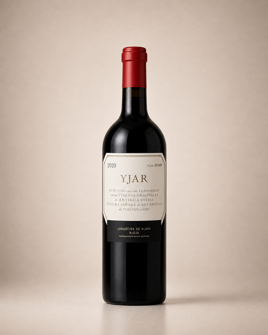 Botella de YJAR 2020 Telmo Rodríguez — Rioja Alavesa Sierra de Toloño viñedo centenario — Tinto